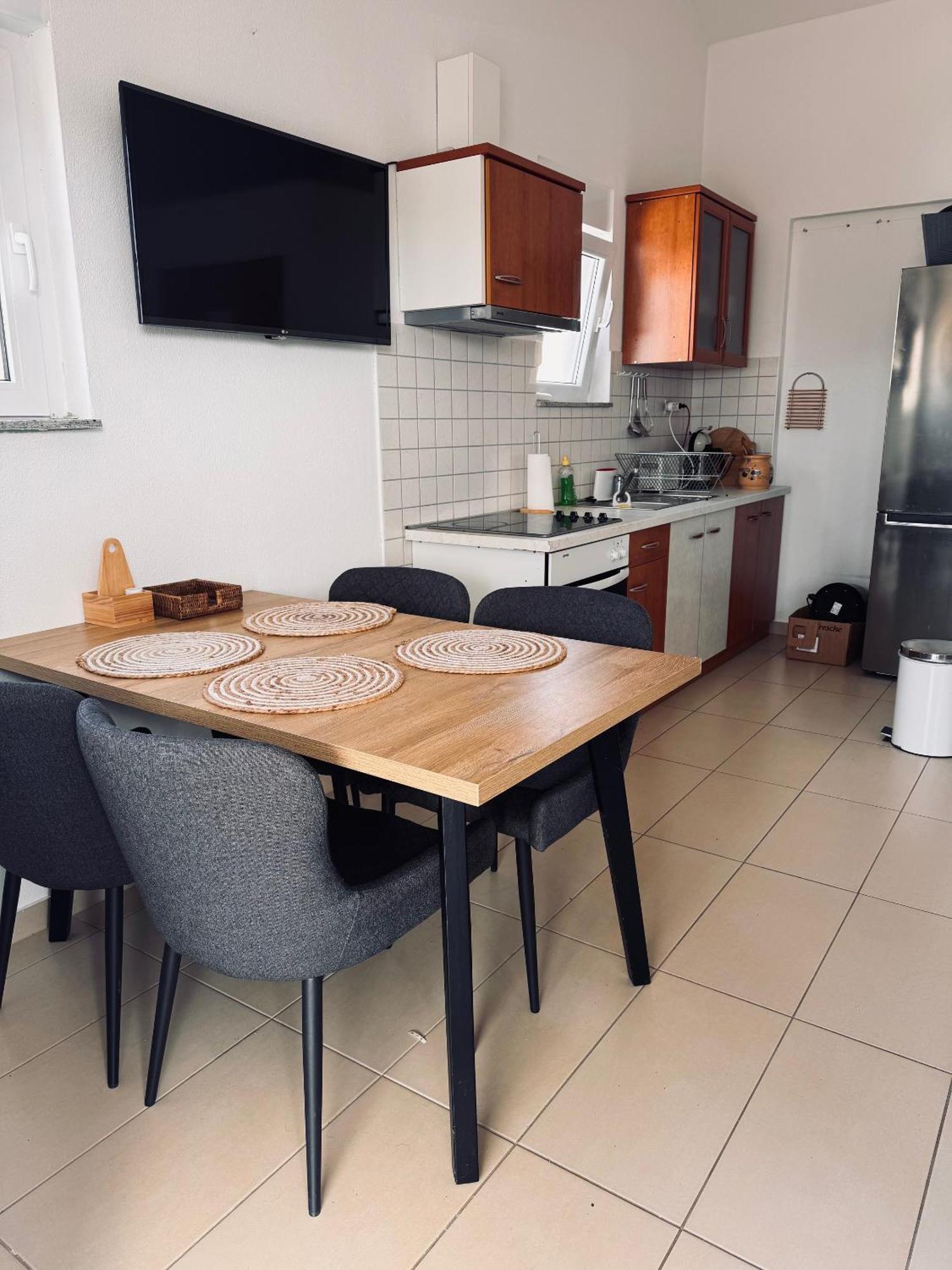 Hope Apartments Vodice Esterno foto