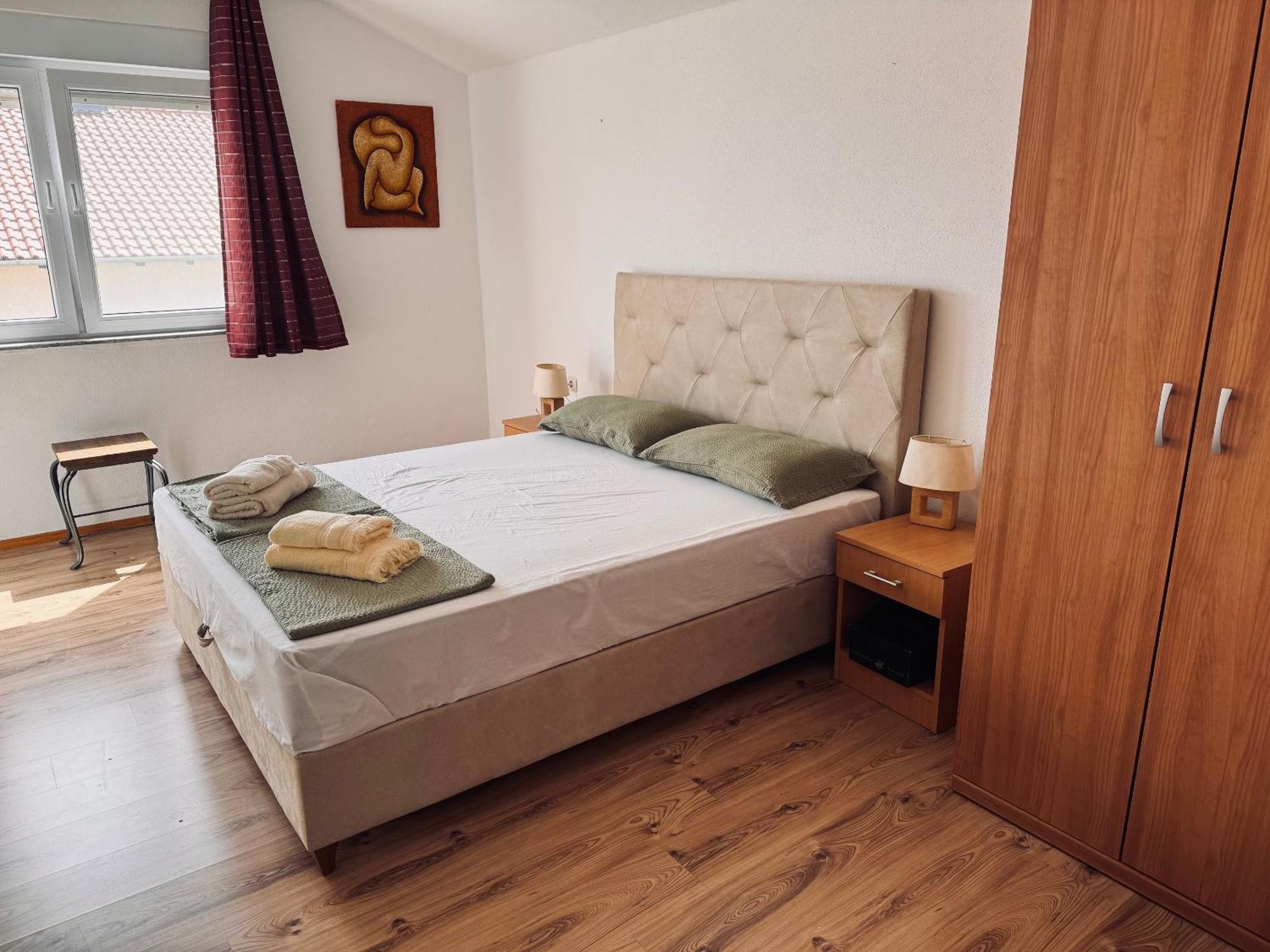 Hope Apartments Vodice Esterno foto